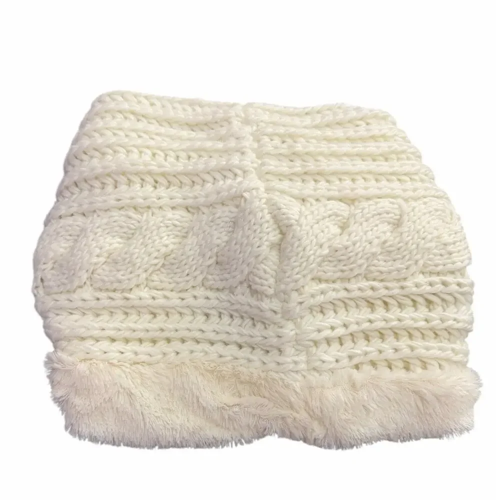 Modena Women's Winter Scarf Infinity OS White Sparkle Faux Fur Lining NEW TAGS